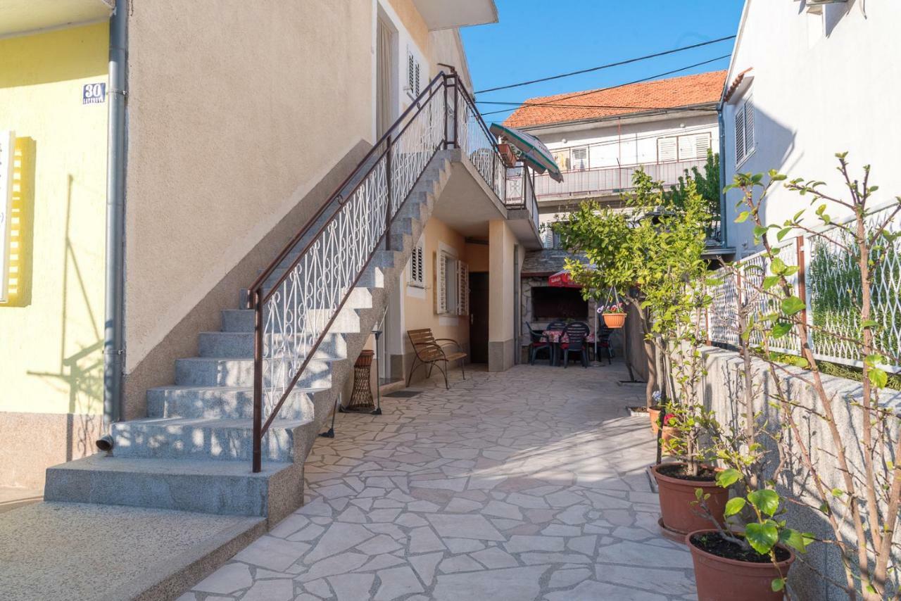 Apartment Danijela II シベニク エクステリア 写真